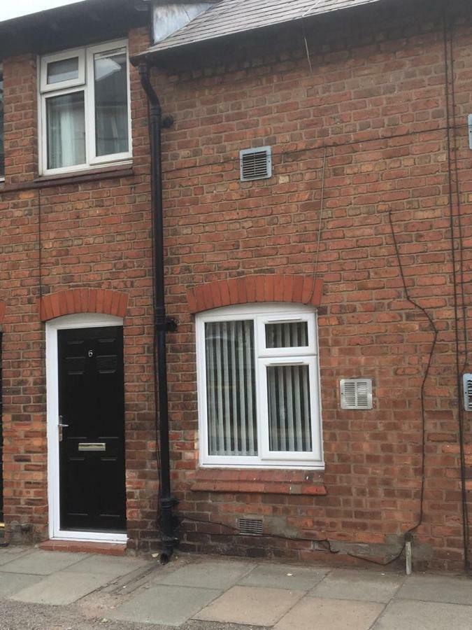 2 Bed Cottage Chester Kültér fotó